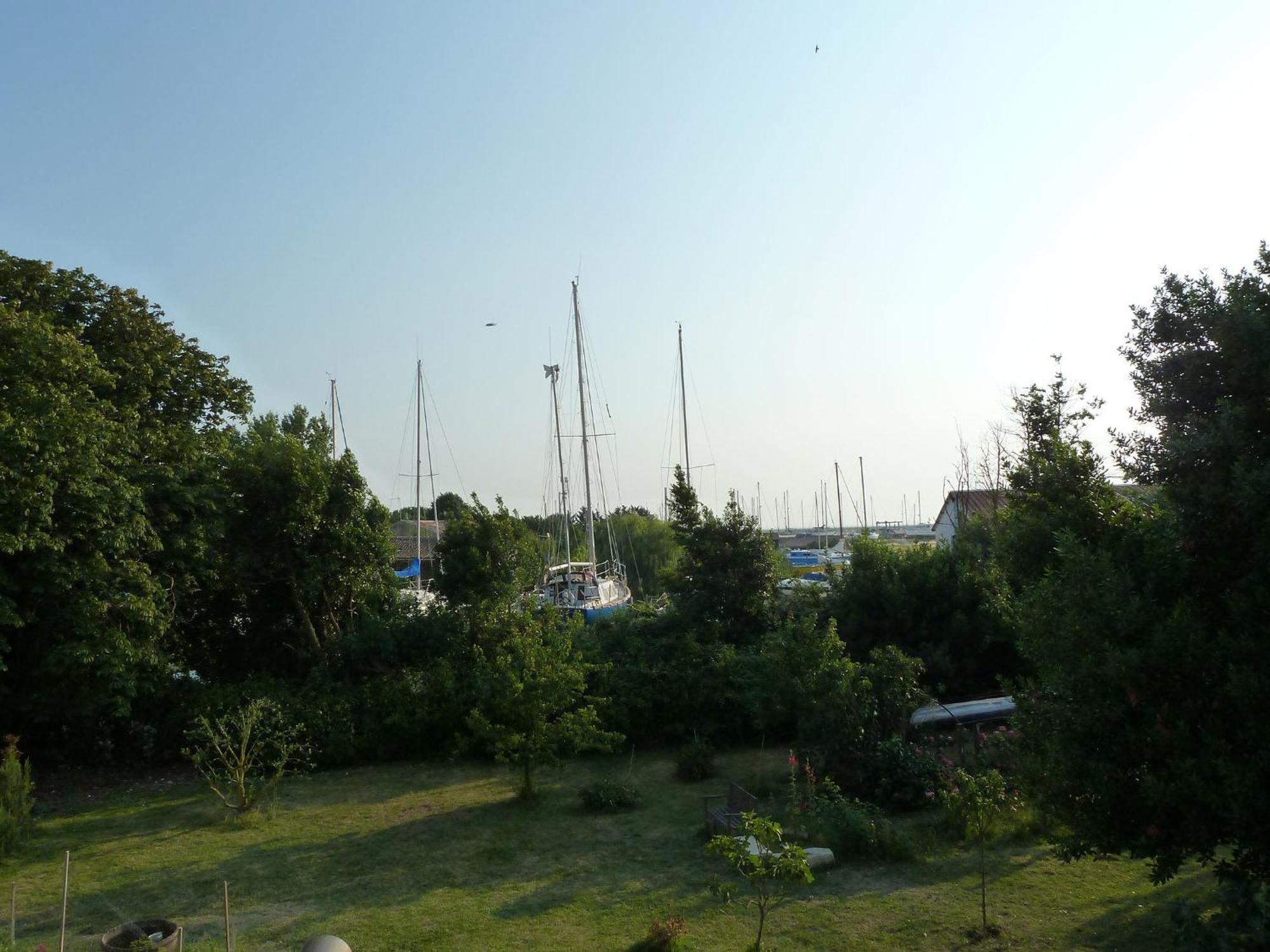 Le Domaine Du Meunier Mortagne-sur-Gironde